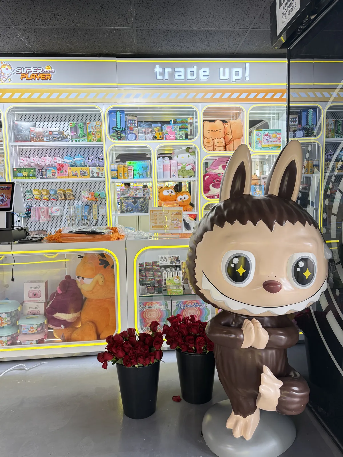 Claw machine close-up grab