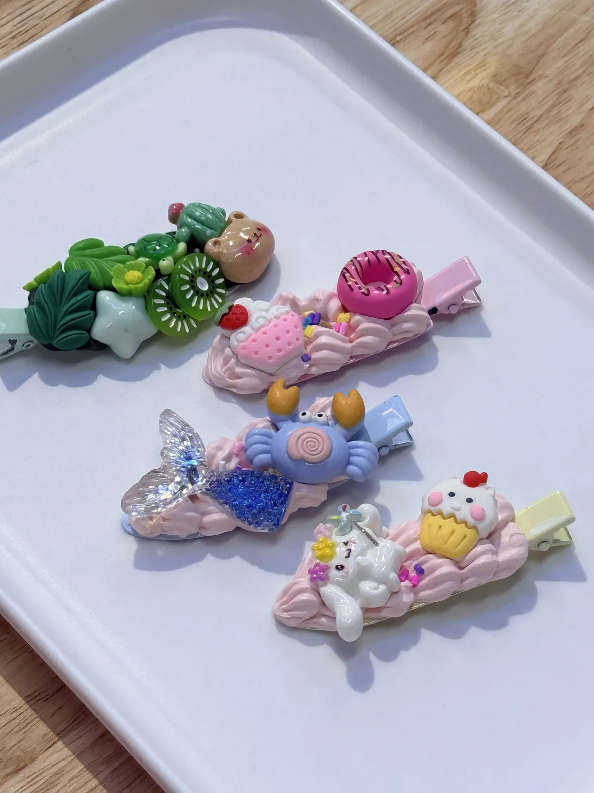 Cream glue and decoden craft