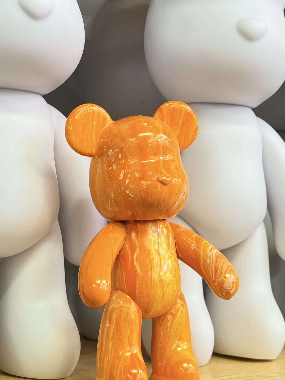 Fluid bear painting activity