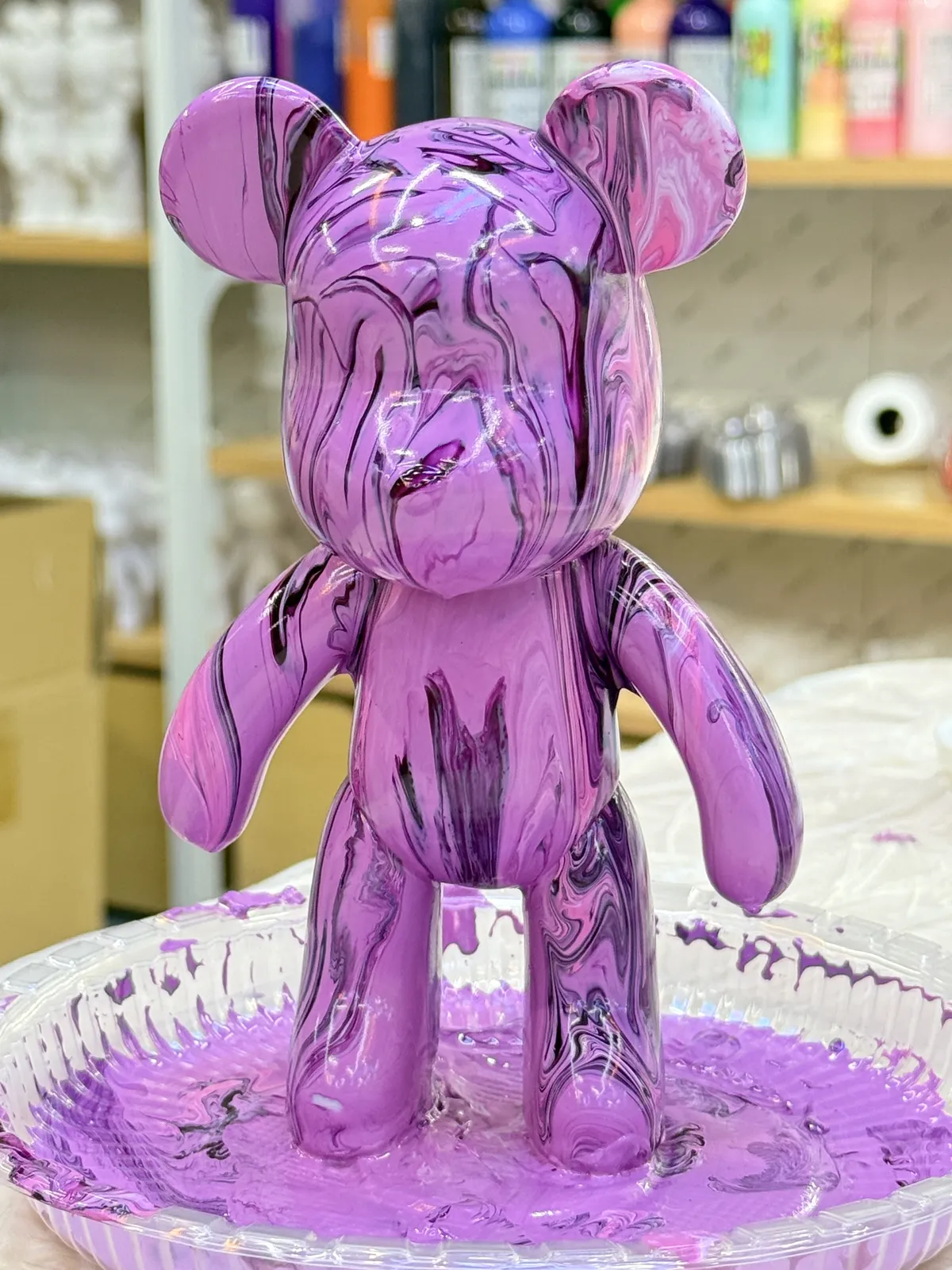 Fluid bear painting activity